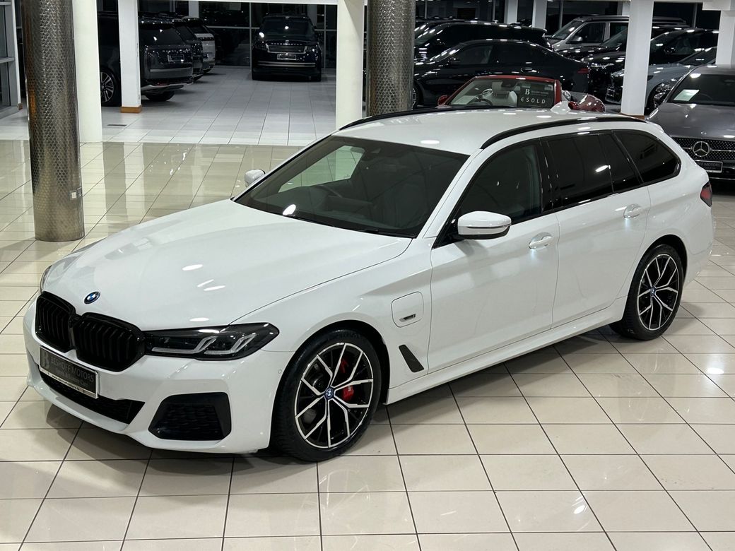 2022 BMW 5 Series