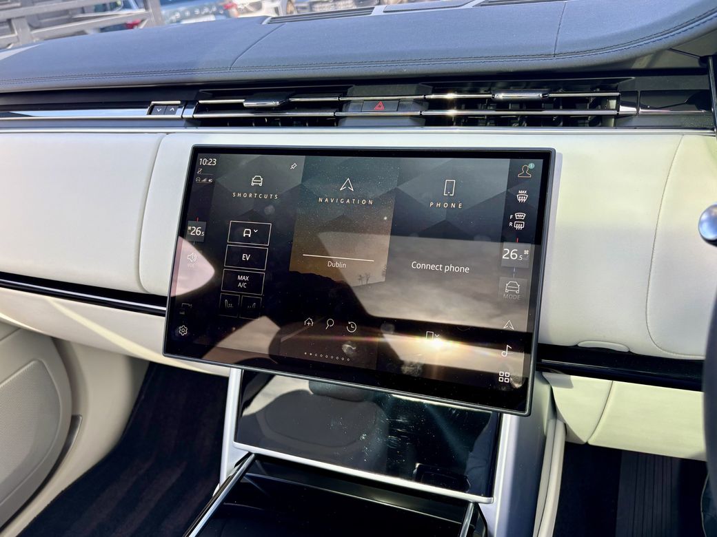 2026 Land Rover Range Rover