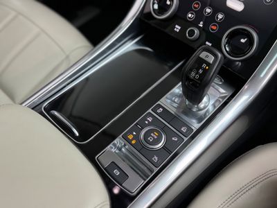 2020 Land Rover Range Rover Sport