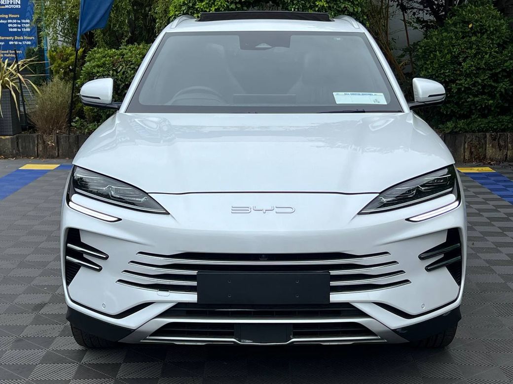 2025 BYD Seal U