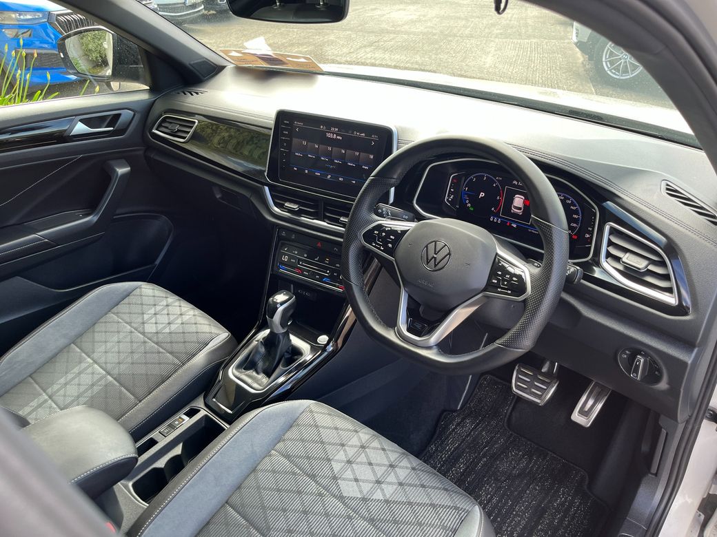 2023 Volkswagen T-Roc