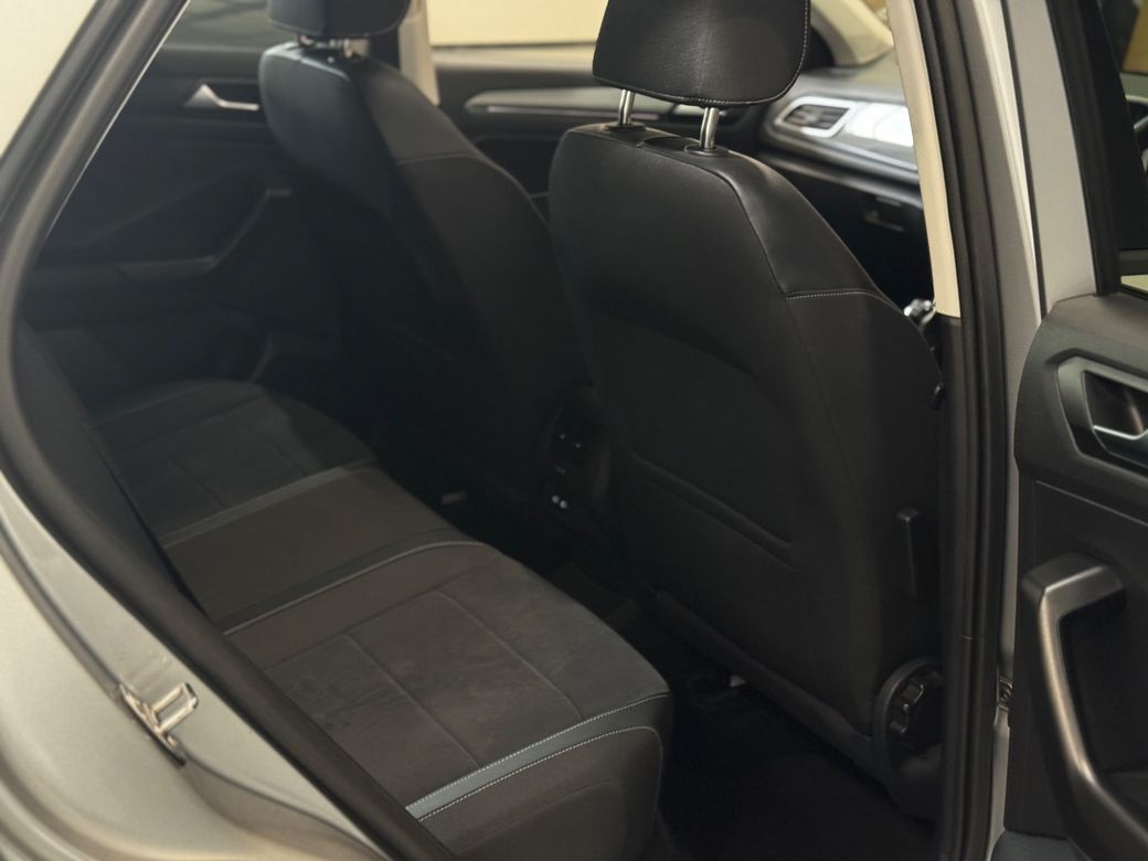 2022 Volkswagen T-Roc