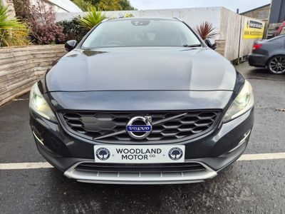 2017 Volvo V60 Cross Country