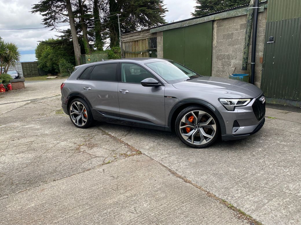 2020 Audi e-tron