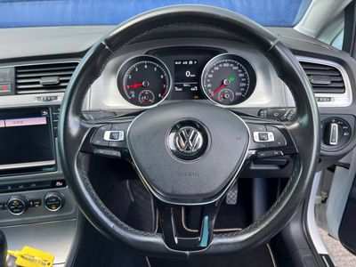 2017 Volkswagen Golf