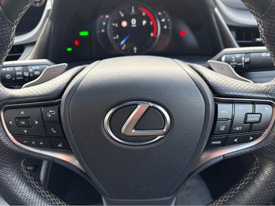 2021 Lexus ES 300h