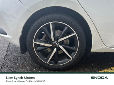 2019 Toyota Auris