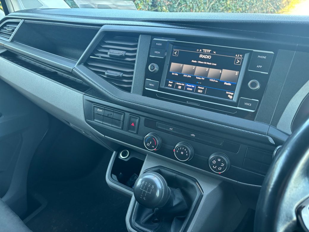 2021 Volkswagen Transporter