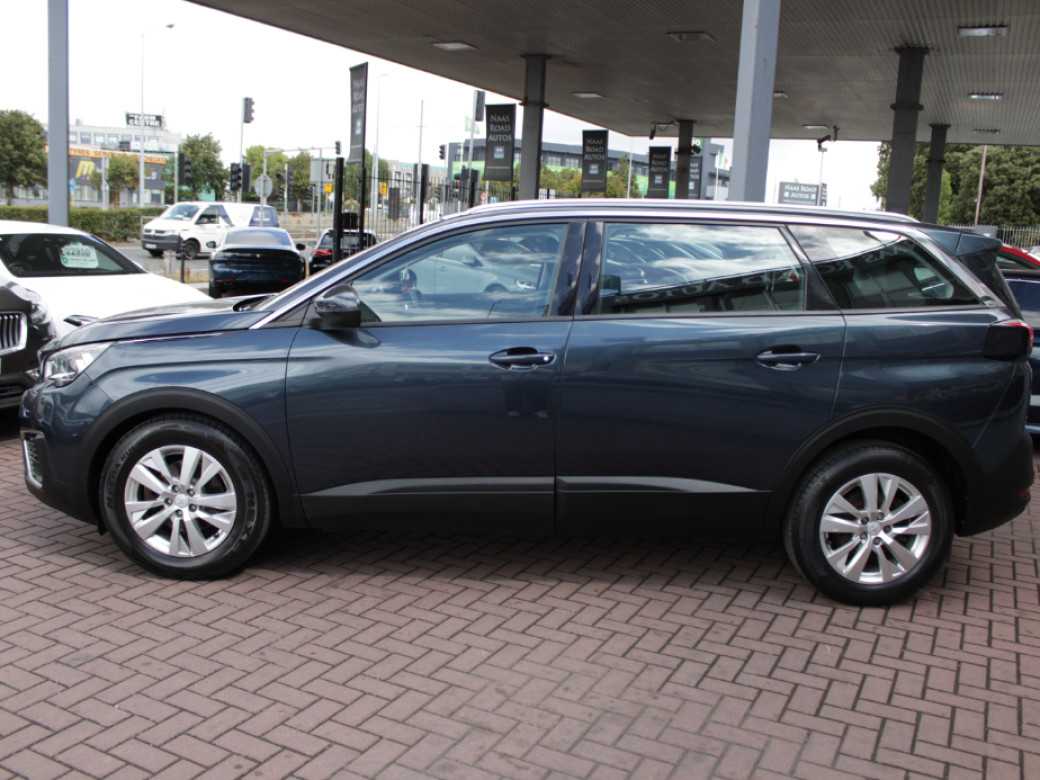 2018 Peugeot 5008
