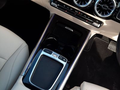 2025 Mercedes-Benz GLA Class