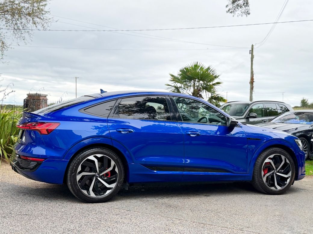2023 Audi Q8 e-tron