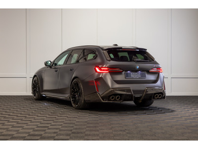 2025 BMW M5