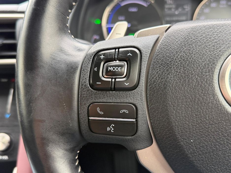 2018 Lexus IS 300h
