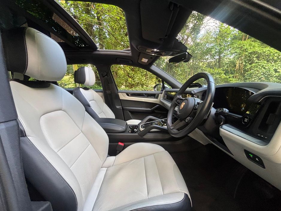 2025 Porsche Cayenne