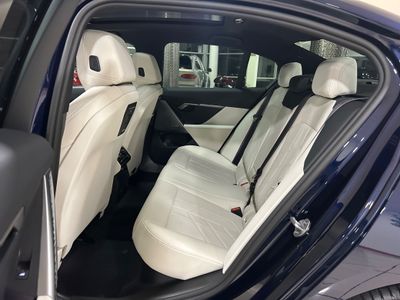 2025 BMW 5 Series