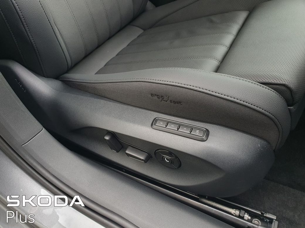 2025 Skoda Superb