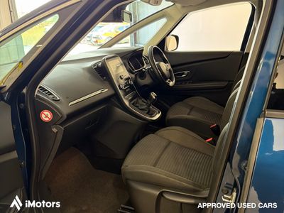 2020 Renault Scenic