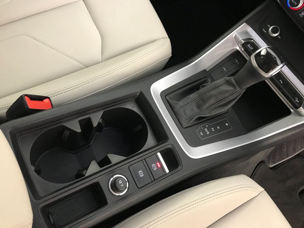 2023 Audi Q3