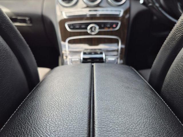 2016 Mercedes-Benz C Class