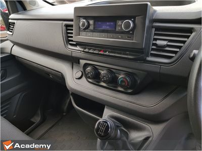 2023 Renault Trafic