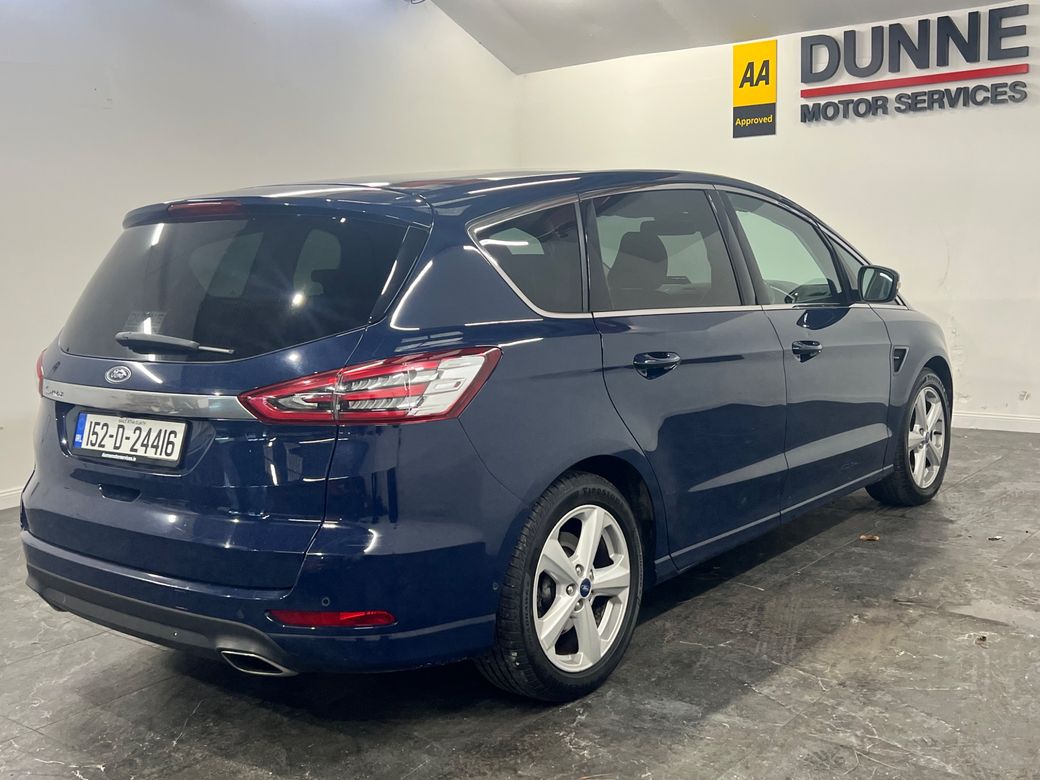 2015 Ford S-Max
