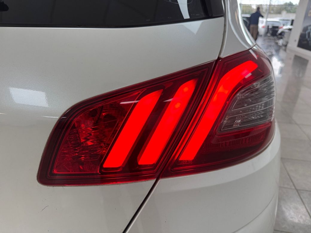 2020 Peugeot 308