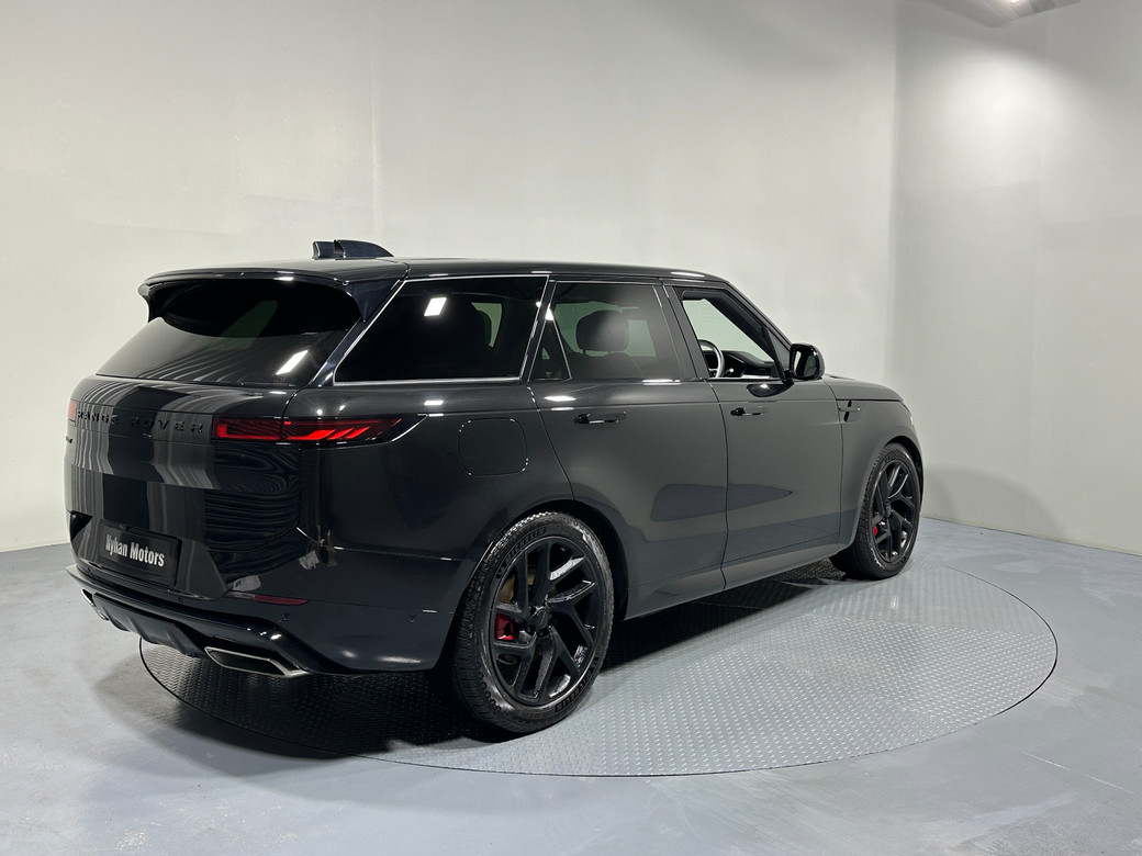 2026 Land Rover Range Rover Sport