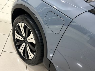 2023 Volvo XC40