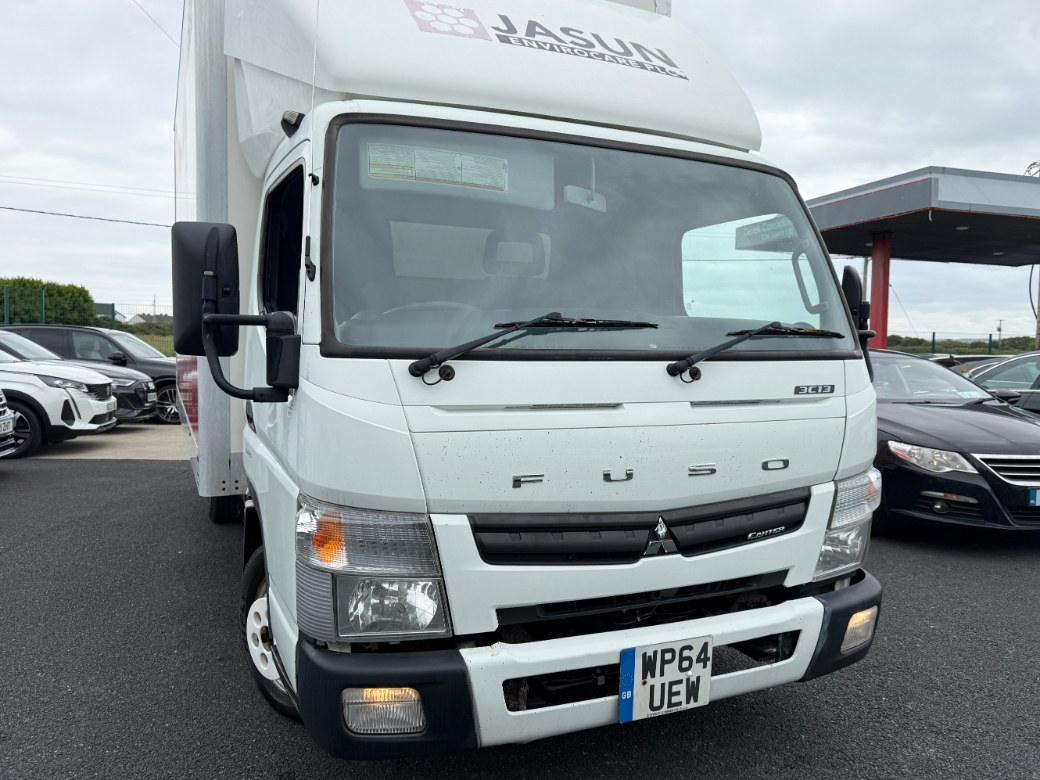2015 FUSO Canter