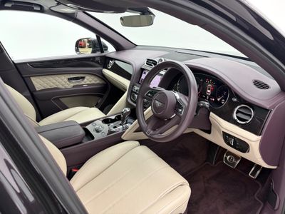 2022 Bentley Bentayga