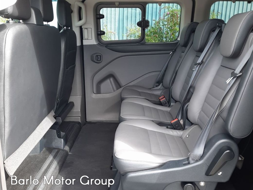 2022 Ford Tourneo Custom