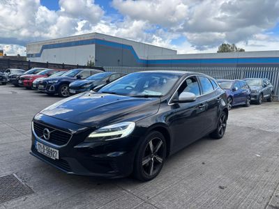 2017 Volvo V40