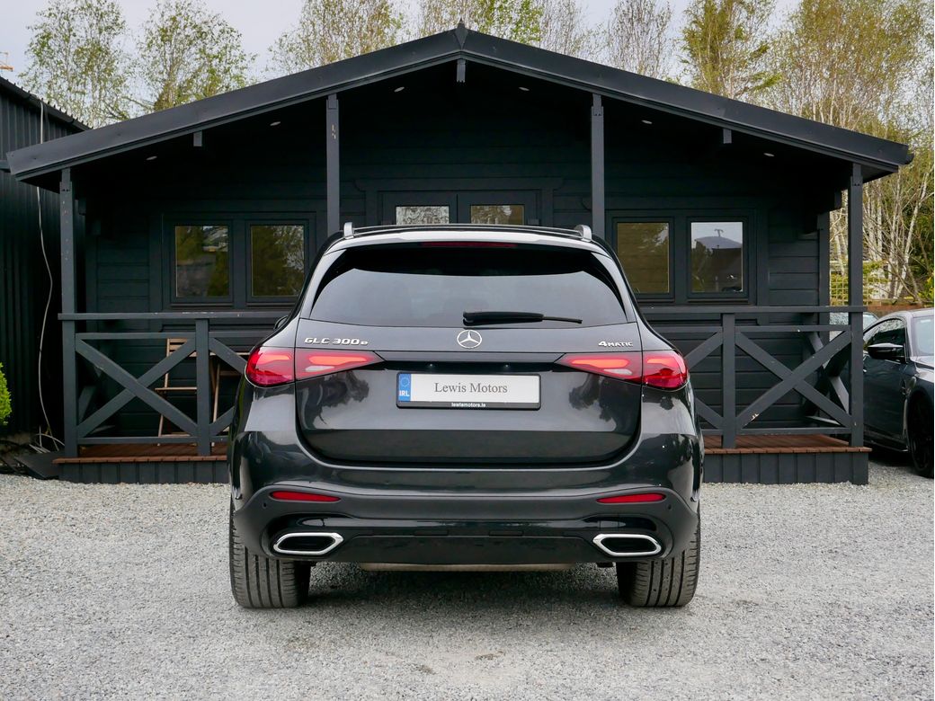 2025 Mercedes-Benz GLC Class