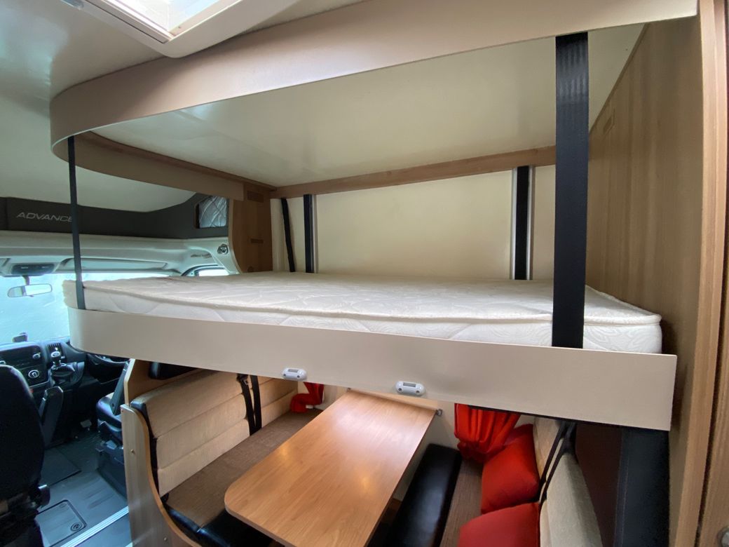 2017 BAILEY  APPROACH ADVANCE 665 LOW PROFILE R.H.D