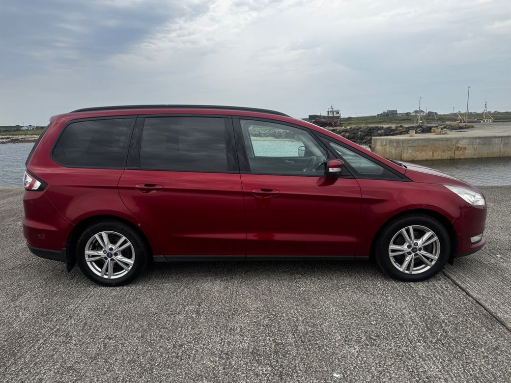 2016 Ford Galaxy