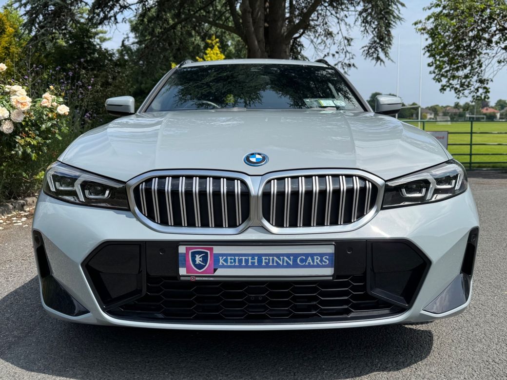 2024 BMW 330