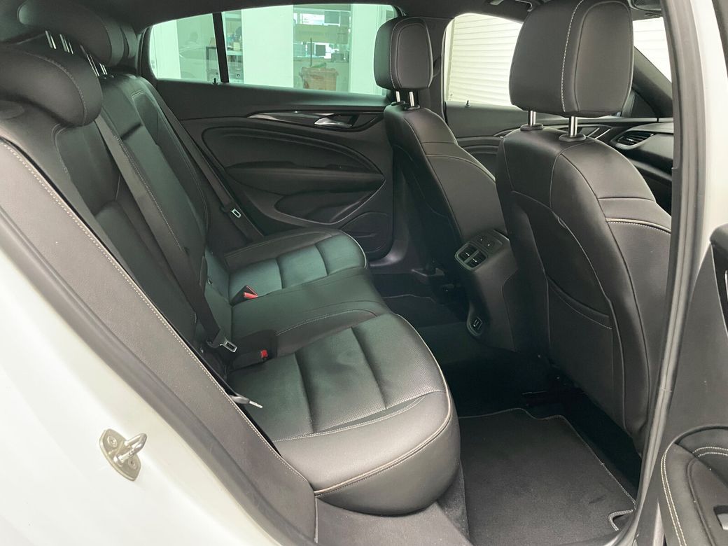 2018 Vauxhall Insignia