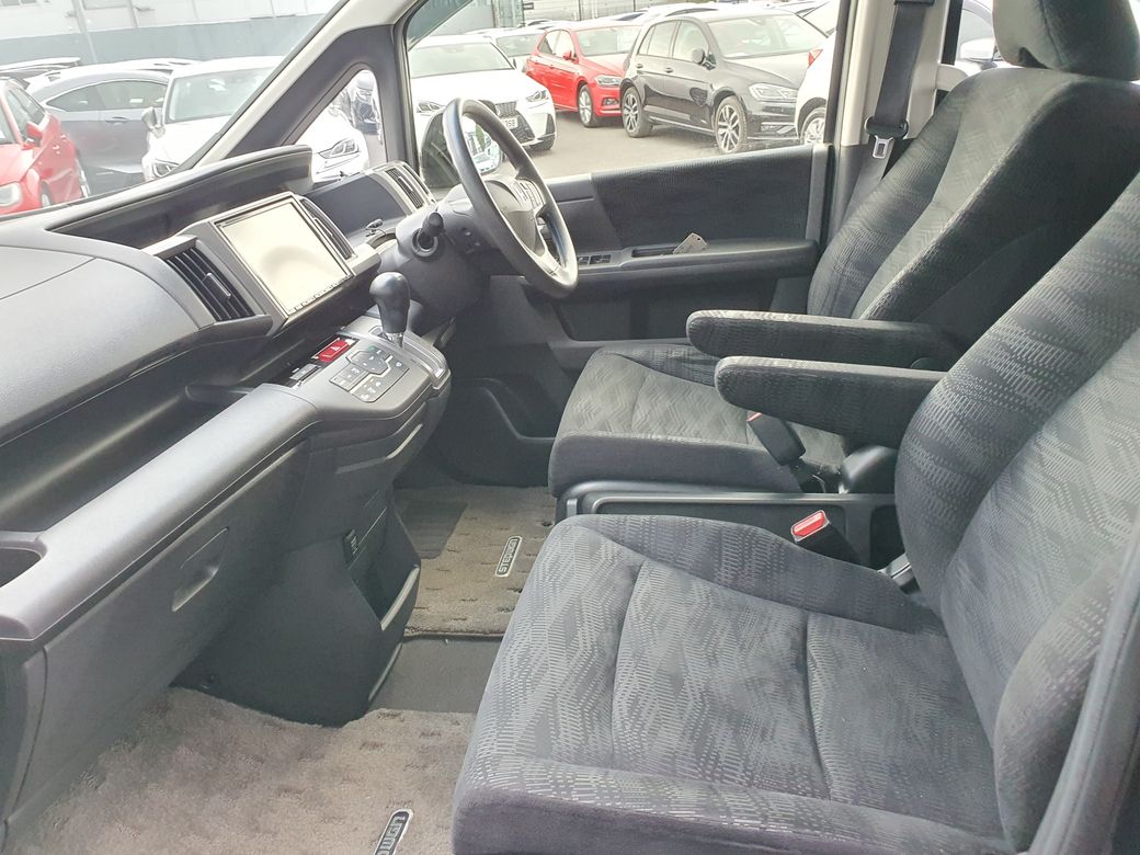 2014 Honda Stepwagon