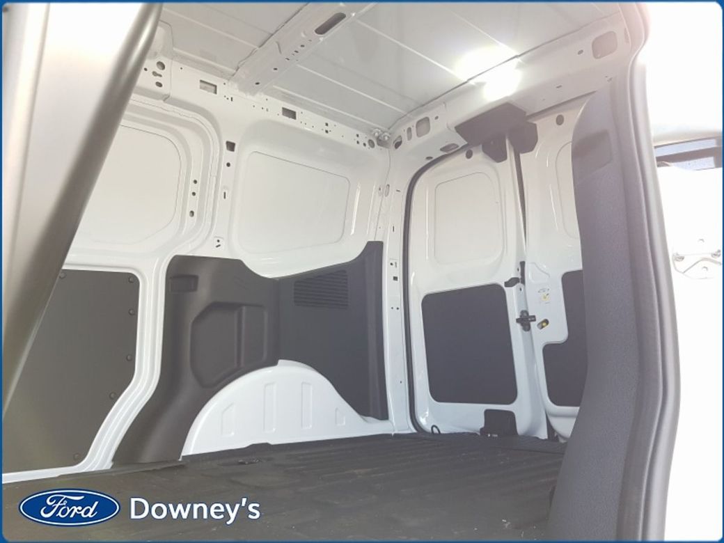 2026 Ford Transit Courier