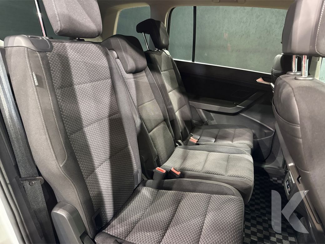 2018 Volkswagen Touran