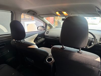 2017 Toyota Prius Alpha