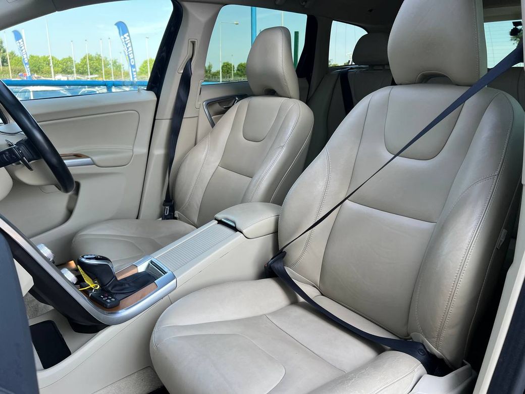 2017 Volvo XC60