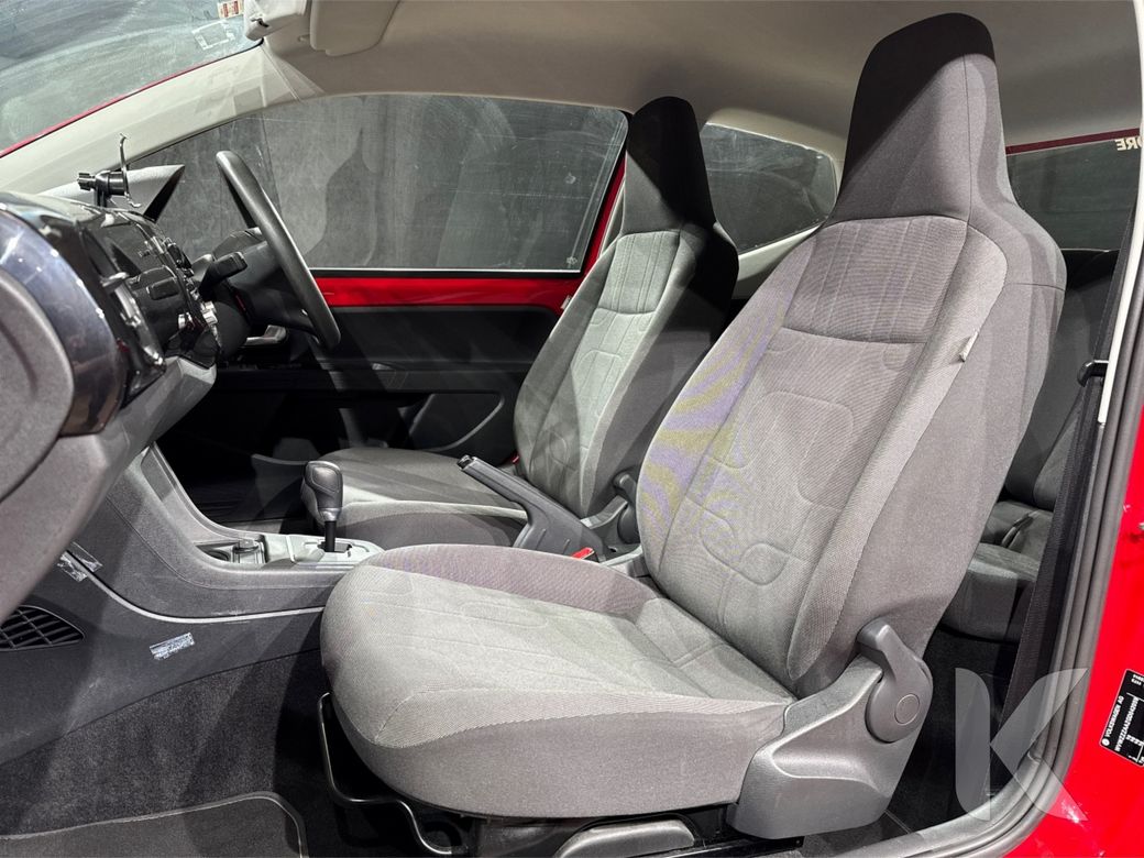 2016 Volkswagen up!
