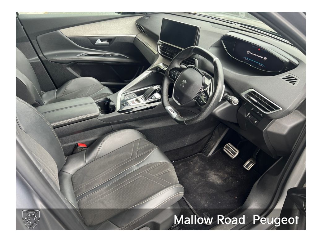 2021 Peugeot 5008