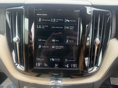 2020 Volvo XC60