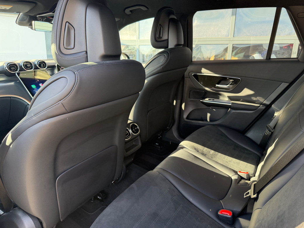 2025 Mercedes-Benz GLC Class