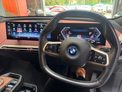 2022 BMW iX