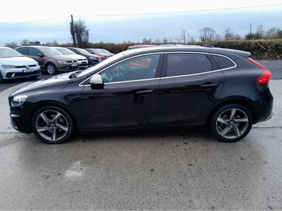 2016 Volvo V40