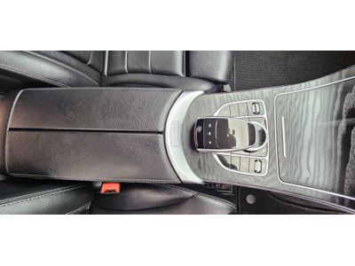 2017 Mercedes-Benz C Class