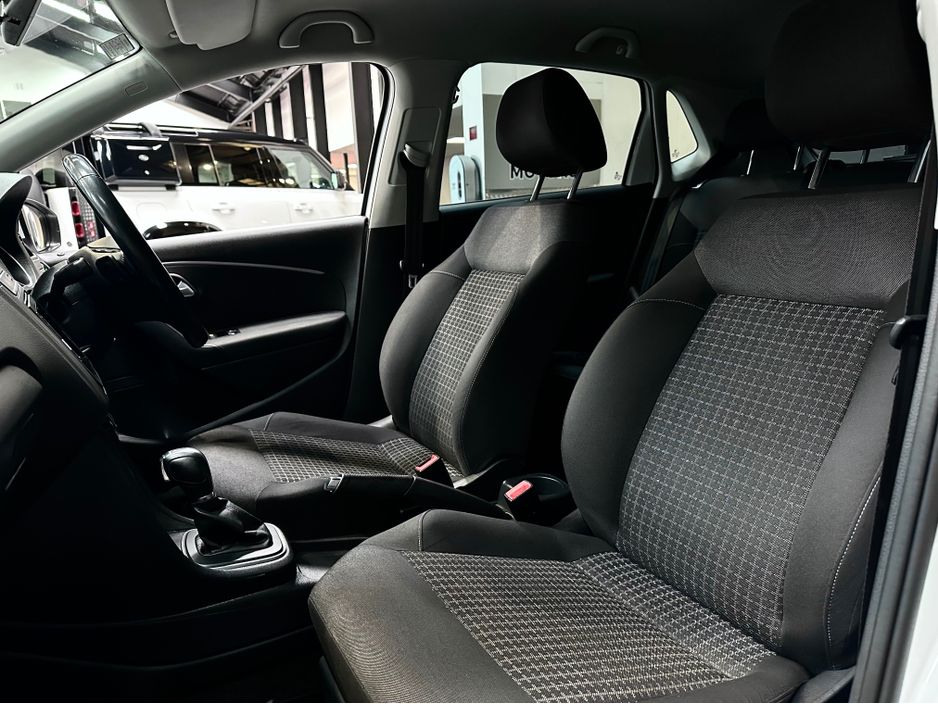 2016 Volkswagen Polo